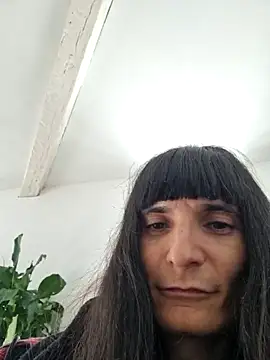 CeriseLapine online show from 04/24/26, 06:27