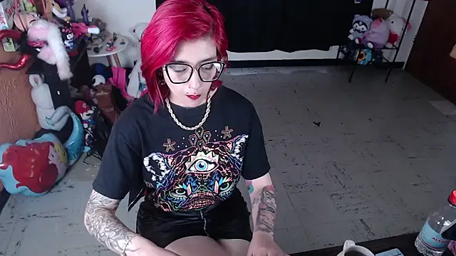 MissMiia2 online show from 02/12/25, 04:22