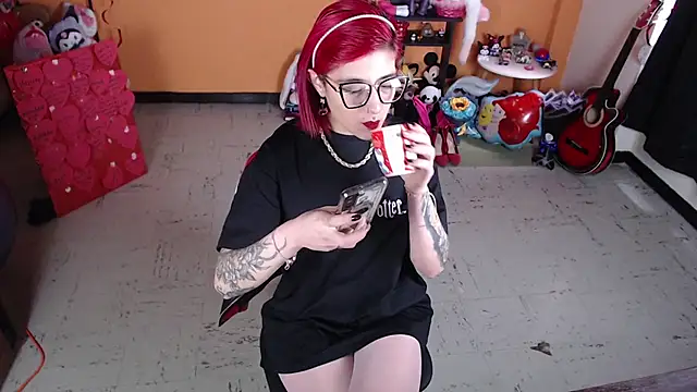 MissMiia2 online show from 03/07/25, 12:56