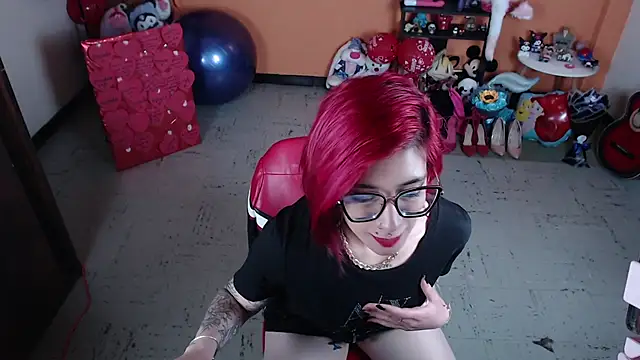 MissMiia2 online show from 03/12/25, 12:57