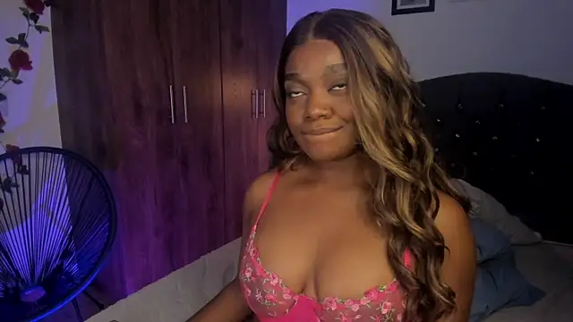 Im Maria online show from 02/23/25, 03:02