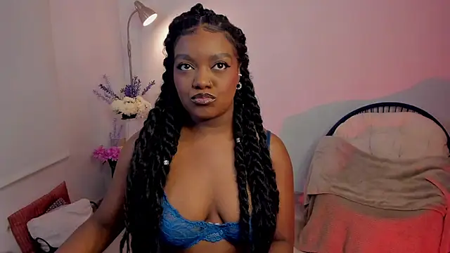 Im Maria online show from 10/17/25, 11:07