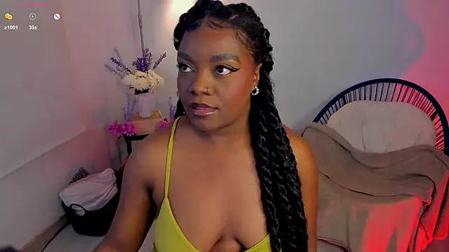 Im Maria online show from 10/22/25, 12:00