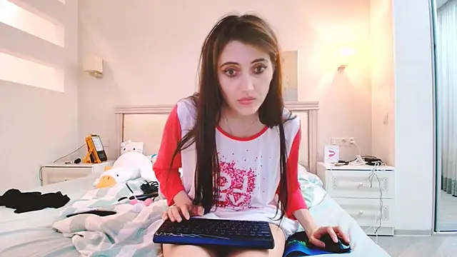 Iren online show from 11/26/25, 01:17