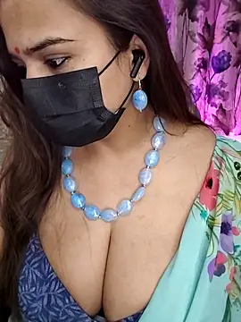 AzadPanchi2024 online show from 04/23/26, 01:13