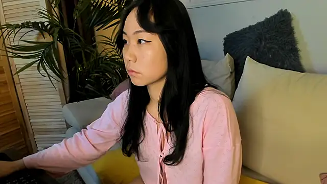 Inari Okami  online show from 12/18/24, 05:15