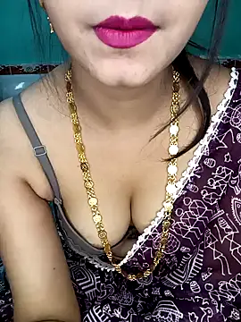 Snapshot of Diamond_queeen chatting on 01/02/25, 08:46 Diamond queeen online show from 01/02/25, 08:46