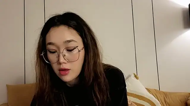 Jennatyan online show from 05/21/26, 05:25