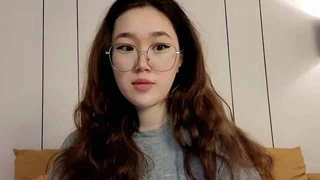 Jennatyan online show from 06/11/26, 03:04