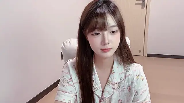 Fairy-06 online show from 11/11/25, 01:33