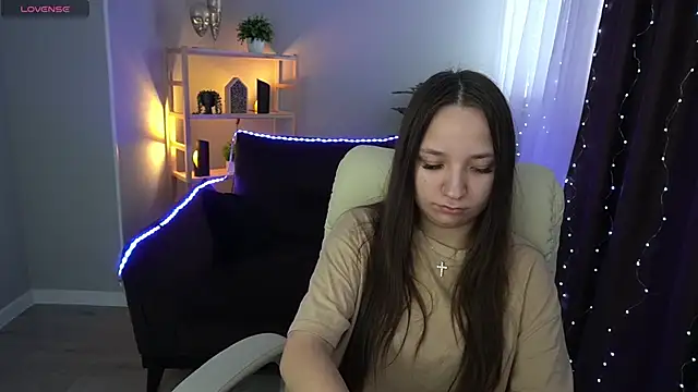 ElysLunar online show from 01/09/25, 06:17