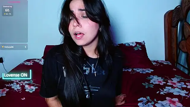 Lune Claire online show from 01/13/26, 01:00