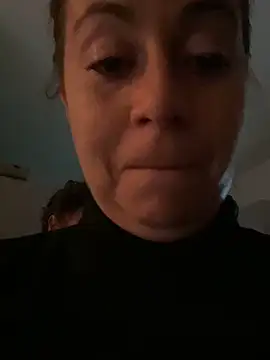 Lyannabuena69 online show from 04/16/26, 05:19