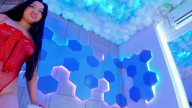 MiaKay1 online show from 02/21/25, 09:56