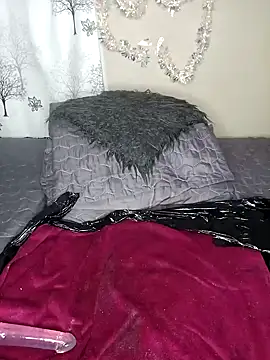 Snapshot of CocoSexyBabe chatting on 12/28/24, 01:29 CocoSexyBabe online show from 12/28/24, 01:29