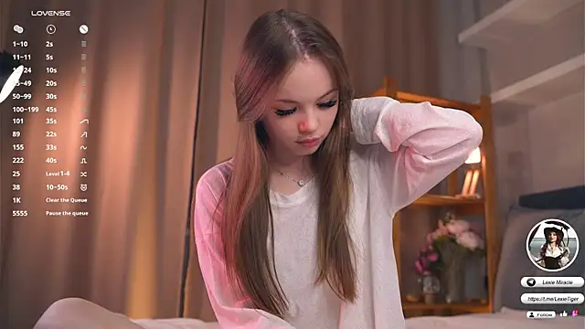 Snapshot of Miss_miracle chatting on 09/12/25, 03:56 Miss miracle online show from 09/12/25, 03:56