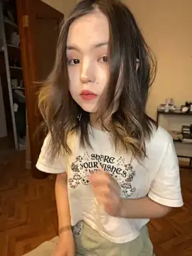 Snapshot of lalallalalaa- chatting on 12/08/24, 09:57 lalallalalaa- online show from 12/08/24, 09:57