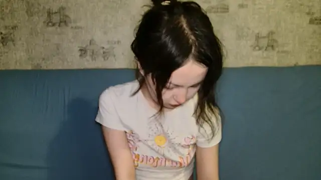 lalallalalaa- online show from 12/19/25, 04:25