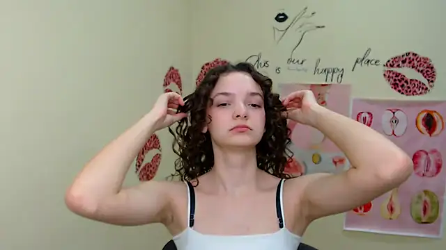  SusieSu  online show from 01/23/25, 01:02