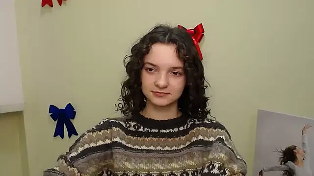  SusieSu  online show from 01/25/25, 10:40