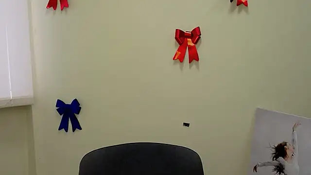  SusieSu  online show from 02/26/25, 07:20