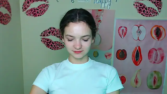  SusieSu  online show from 11/09/25, 07:28