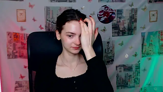  SusieSu  online show from 04/15/26, 06:31