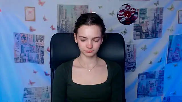  SusieSu  online show from 04/24/26, 12:29