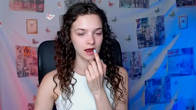  SusieSu  online show from 06/08/26, 06:08