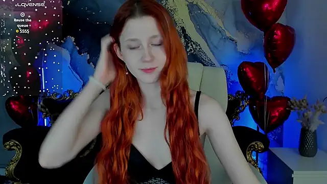 Snapshot of MagicLilu chatting on 02/13/25, 08:45 MagicLilu online show from 02/13/25, 08:45