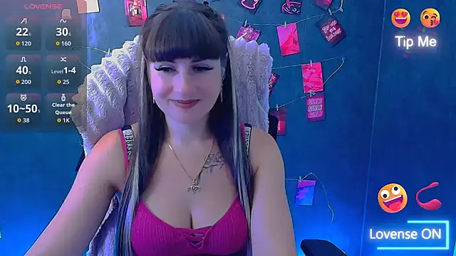 Snapshot of Violla_My chatting on 07/12/26, 05:42 Violla My online show from 07/12/26, 05:42