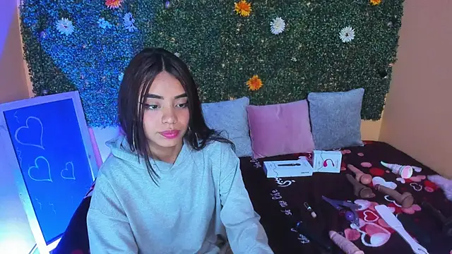 Tiffany sander online show from 01/26/25, 07:21