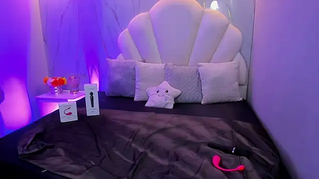 Tiffany sander online show from 01/31/25, 03:41