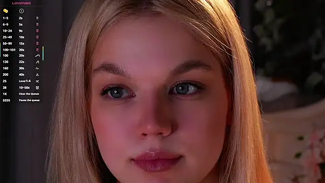 EdlinAlliston online show from 04/19/26, 03:55