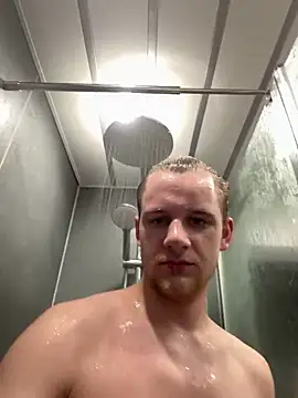 Snapshot of koosssttyaa chatting on 03/02/25, 09:42 koosssttyaa online show from 03/02/25, 09:42