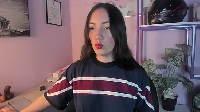 Scarlett  Fox   online show from 04/06/26, 11:33