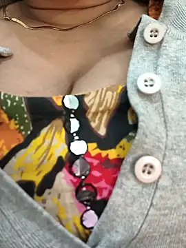 Anamika Kapoor online show from 02/18/26, 07:43