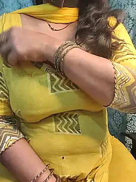 Anamika Kapoor online show from 04/01/26, 09:23