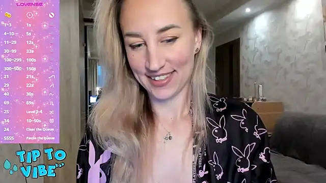 lady Nati online show from 01/18/25, 01:29