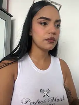 Snapshot of Sara-77 chatting on 01/05/26, 06:22 Sara-77 online show from 01/05/26, 06:22