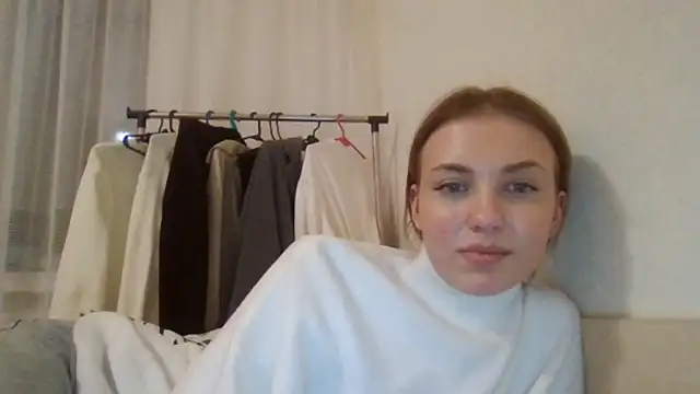Sweety Nika online show from 01/04/25, 01:52