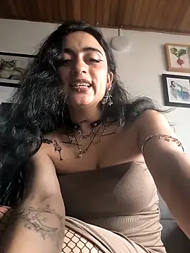 Lila Desiree online show from 03/10/26, 08:47