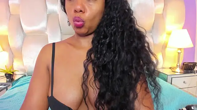 Kamila-Kane online show from 03/10/26, 08:14