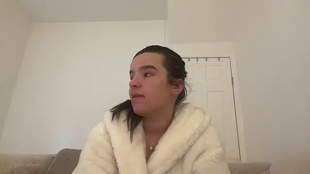 maisiesmithx online show from 01/23/25, 04:15