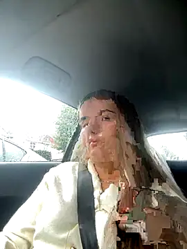 maisiesmithx online show from 10/03/25, 11:07