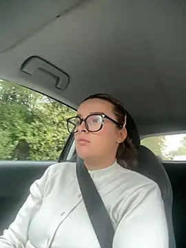 maisiesmithx online show from 10/15/25, 07:08