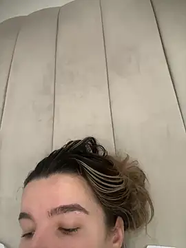 maisiesmithx online show from 02/19/26, 02:35