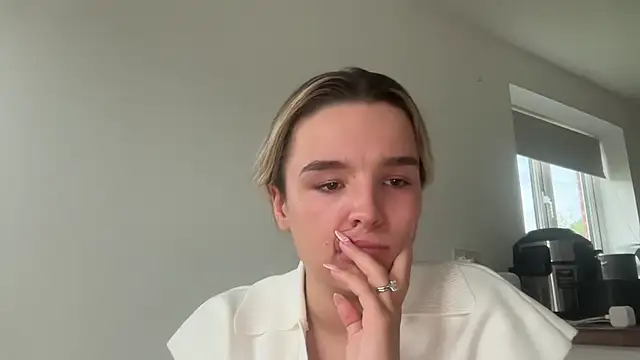 maisiesmithx online show from 06/22/26, 05:32