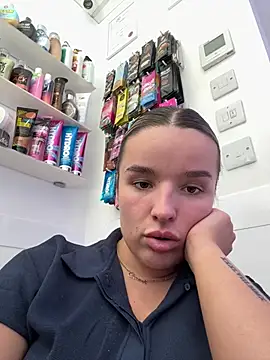 maisiesmithx online show from 07/18/26, 01:48