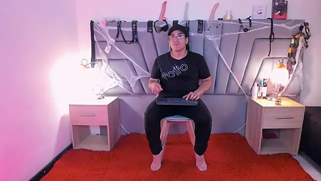 Vale n Matt online show from 10/29/25, 03:42